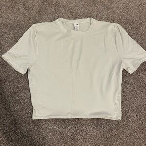 Lululemon Athletica Cream Short Sleeve Top